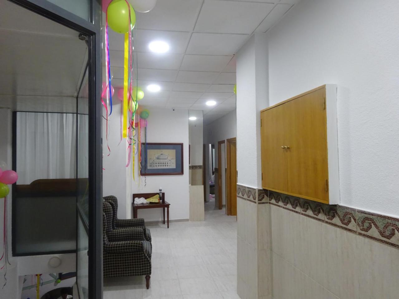 Hostal Lavapies Madrid Luaran gambar